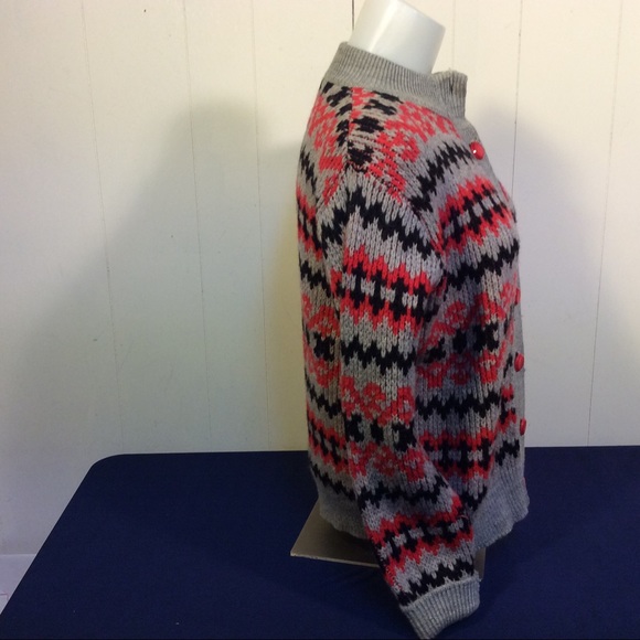 Vintage Womens Wool Cardigan Sweater size medium Avon King made in Canada - Picture 4 of 6